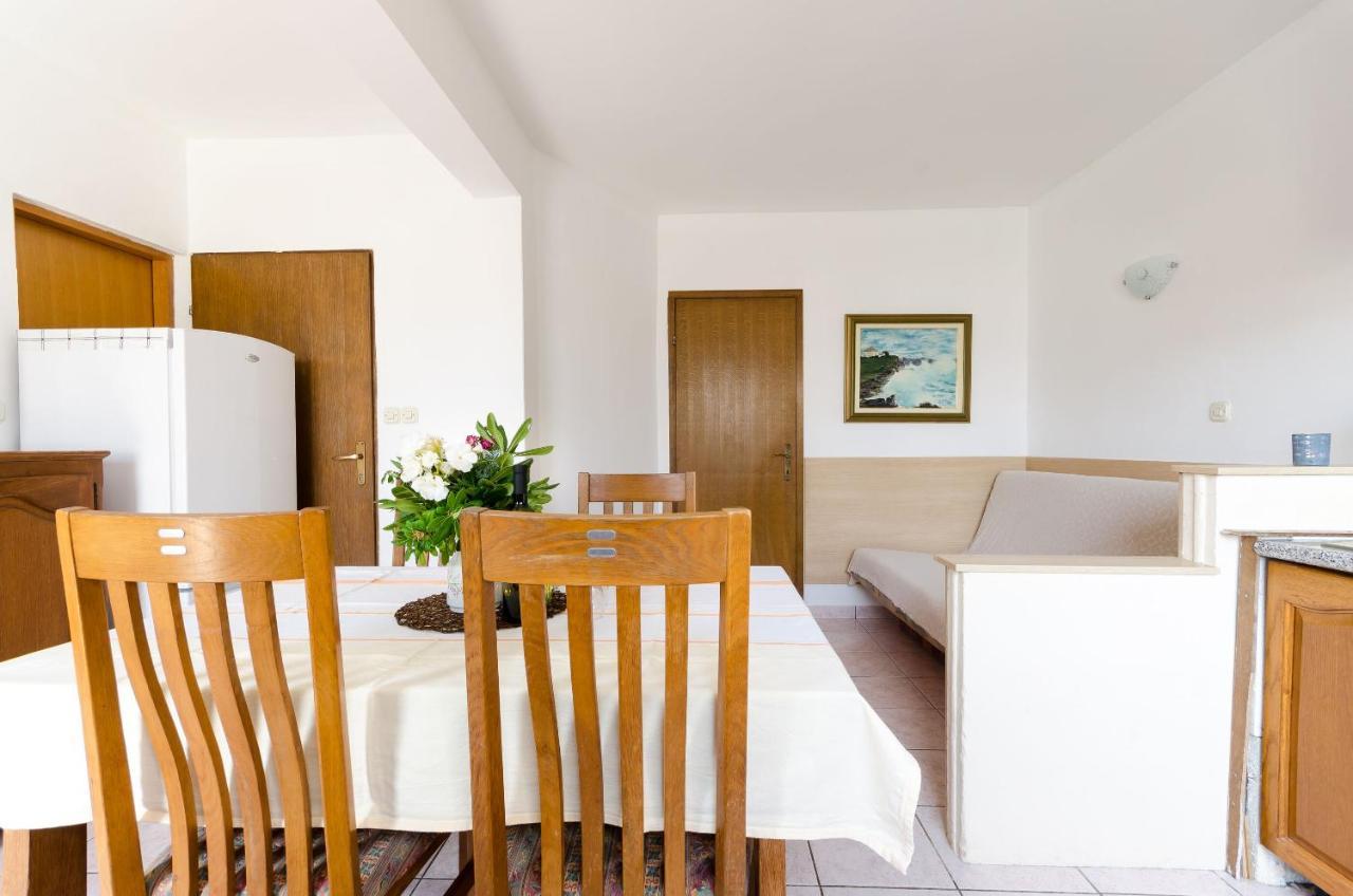 Apartments Drago Баньоле Екстериор снимка