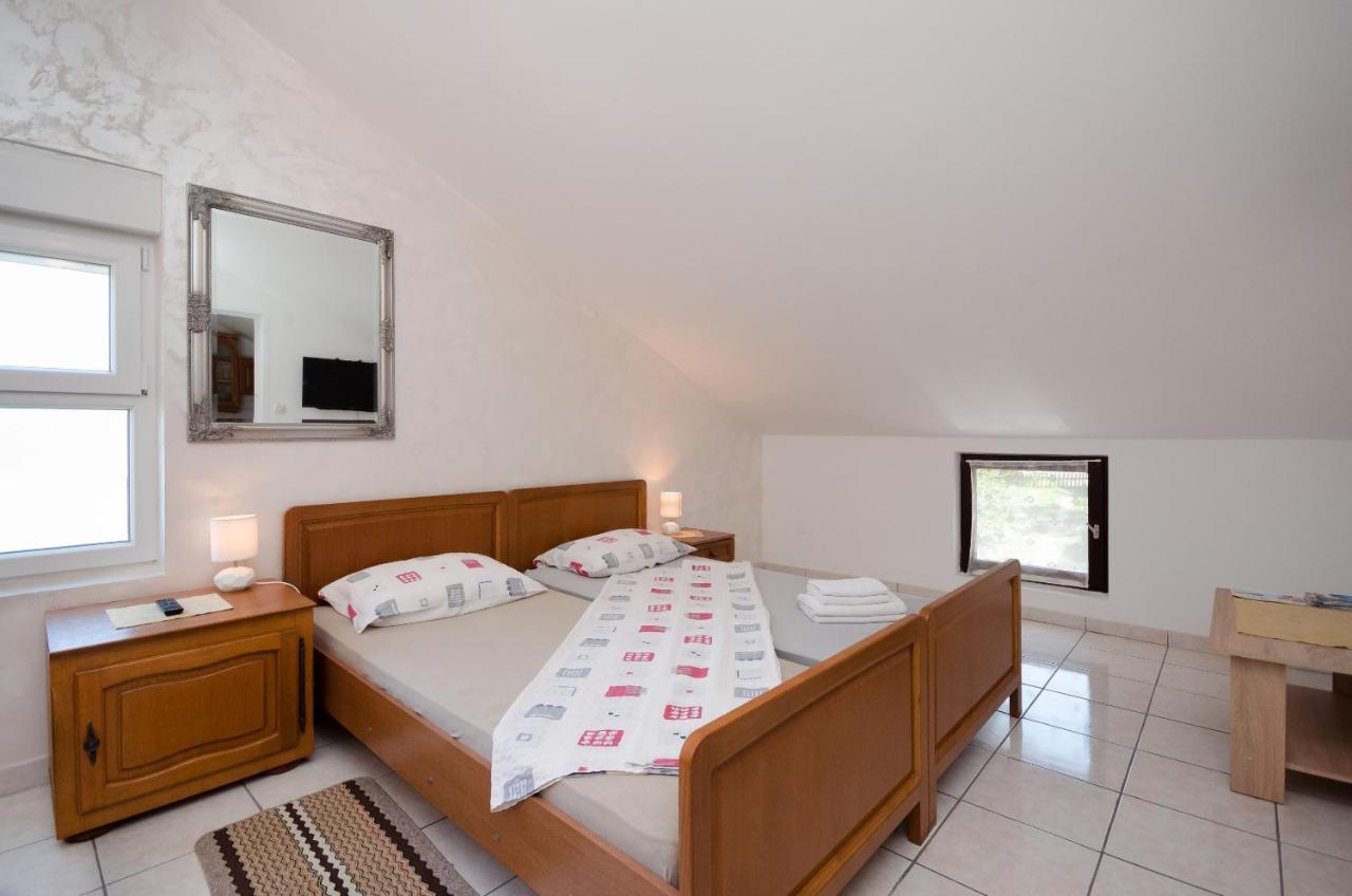 Apartments Drago Баньоле Екстериор снимка