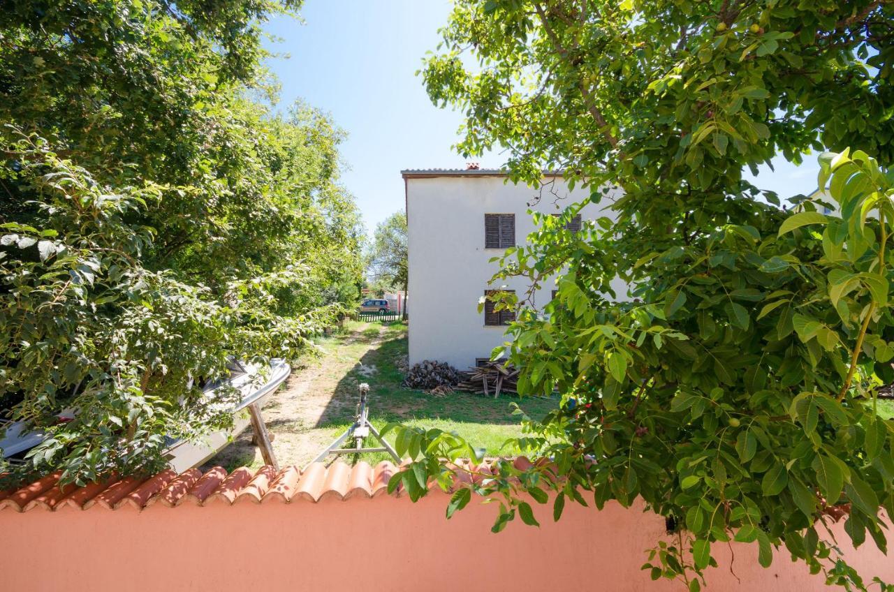 Apartments Drago Баньоле Екстериор снимка